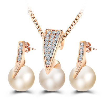 The Timeless Pearl Set